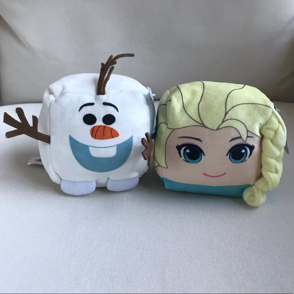 Cubd Stuffed Toy Disney Characters Elsa & Olaf
